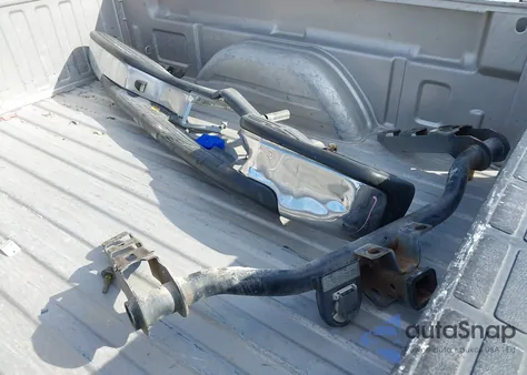 2004 Chevrolet Silverado 2500 Ls z USA, uszkodzony, nr VIN 1GCGC23U94F176306